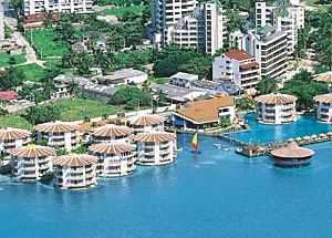 Hotel Decameron