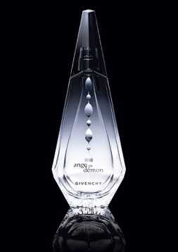 Ange ou demon de Givenchy Ange ou demon de Givenchy