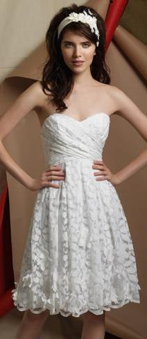 vestido_de_novia_playa_2009_watters_bride_5.jpg