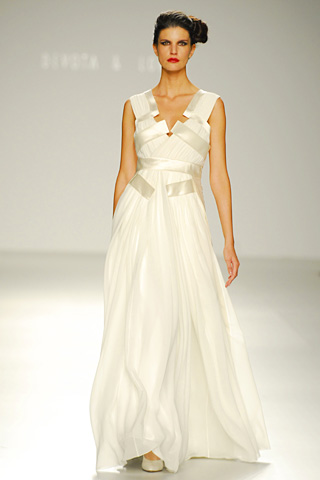 cibeles madrid novia – vestidos de novia 2010 devota & lomba | web