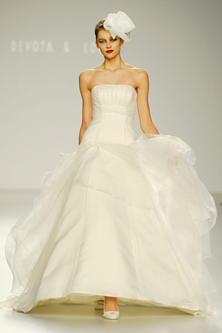 cibeles madrid novia – vestidos de novia 2010 devota & lomba | web