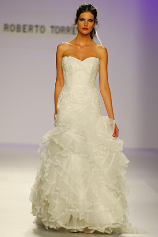 vestidos_de_novia_roberto_torretta_5.jpg
