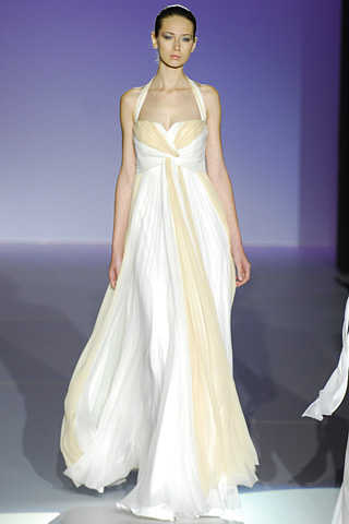 pasarela gaudí novias 2009 – vestidos de novia jesús del pozo | web