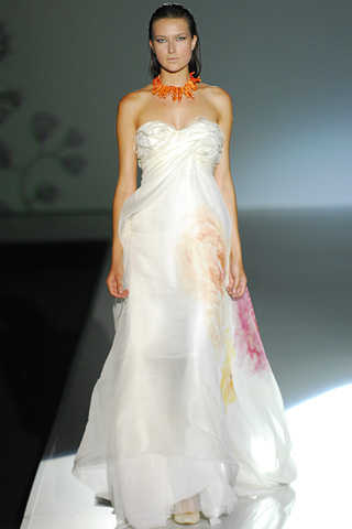 vestidos_de_novia_2010_yolan_cris
