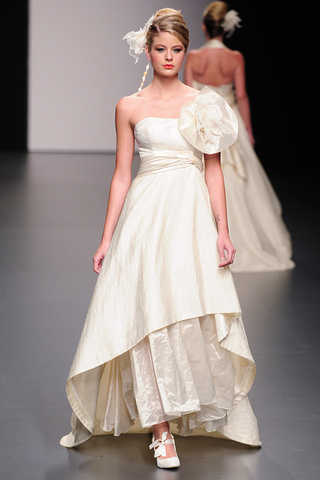 vestido_de_NOVIA_2011_ruben_perloti vestido_de_NOVIA_2011_ruben_perloti