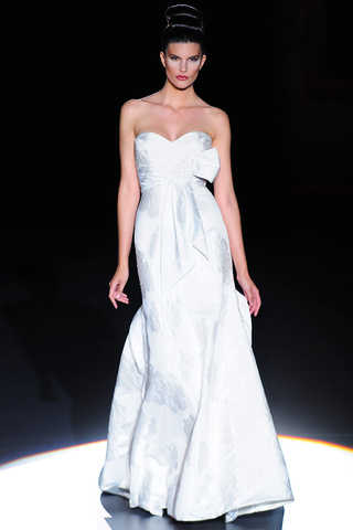 vestidos_de_novia_hannibal_laguna vestidos_de_novia_hannibal_laguna
