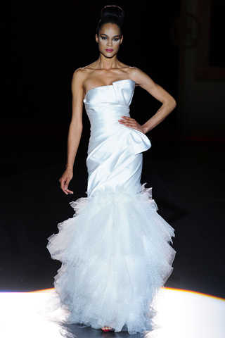 vestidos_de_novia_hannibal_laguna vestidos_de_novia_hannibal_laguna