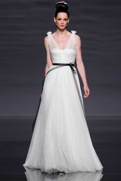 Vestido_de_novia_RosaClara