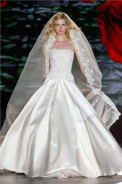 Pronovias_040 Pronovias_040