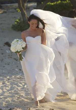 megan-fox-vestido-boda megan-fox-vestido-boda